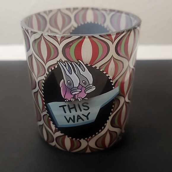 Disney's Alice In Wonderland Set Of Four Candle Holders. - Picture 5 of 9